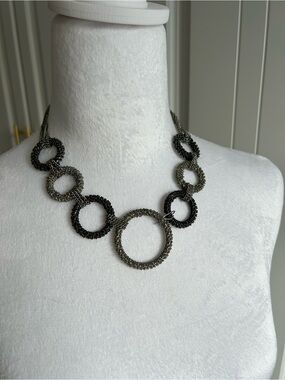Stylish Black & Gunmetal Circle Link Necklace